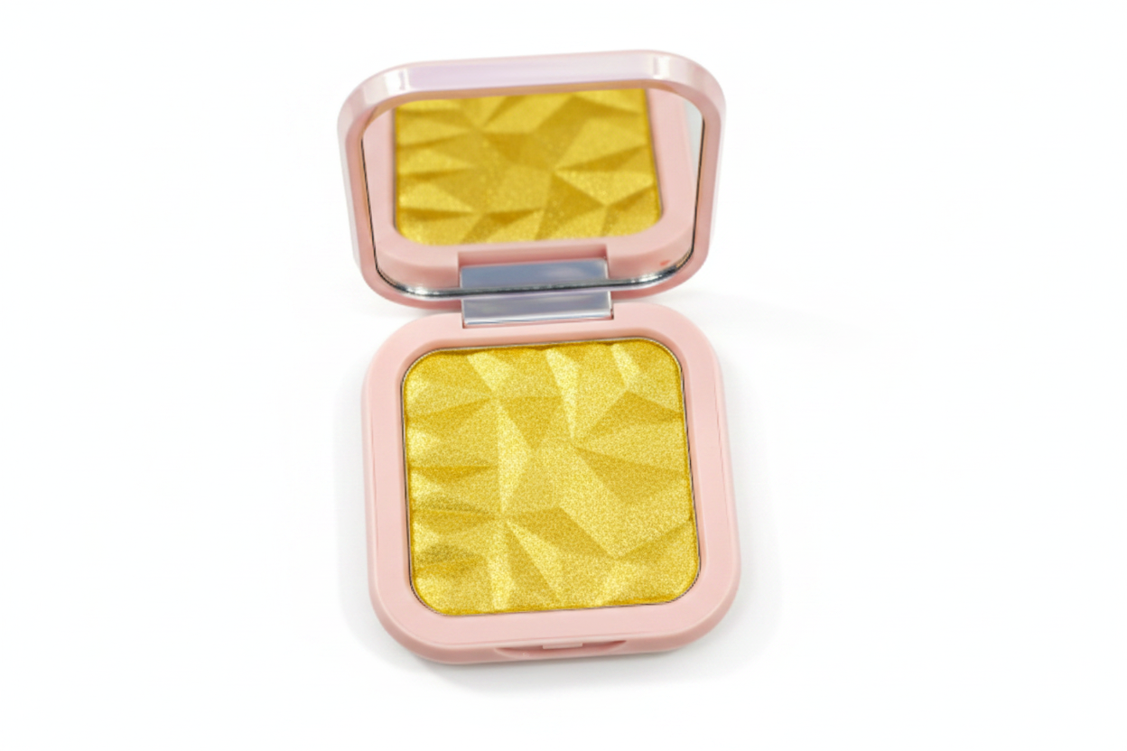 Diamond-Cut Highlighter Powder Compact – 6 Shades, Buildable Glow, All Skin Tones