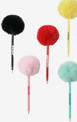 Fluffy Pom Pom Pen