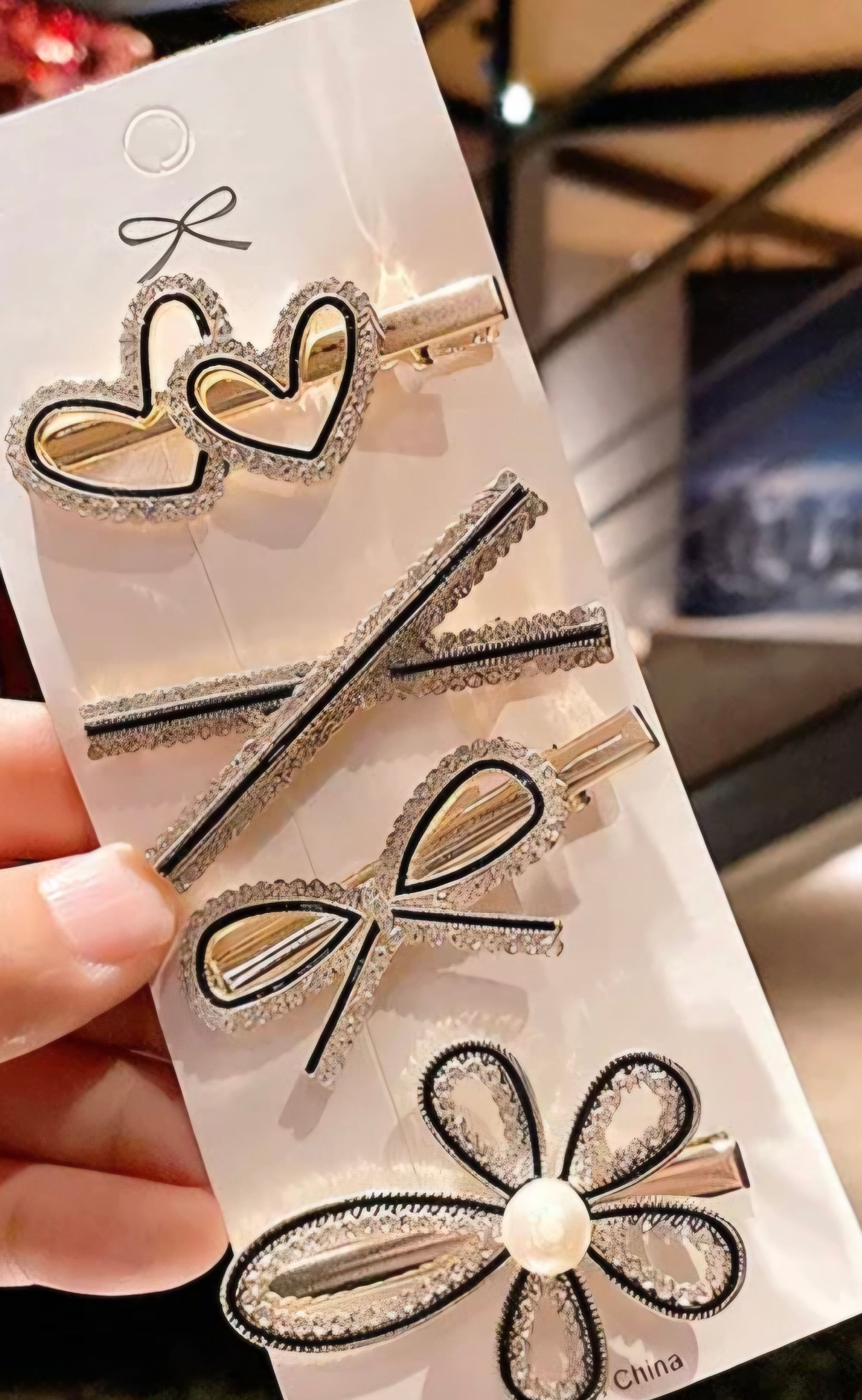Crystal & Pearl Hair Clip Set – 4–6 Pieces, Rhinestone & Gold-Tone, Gift-Ready