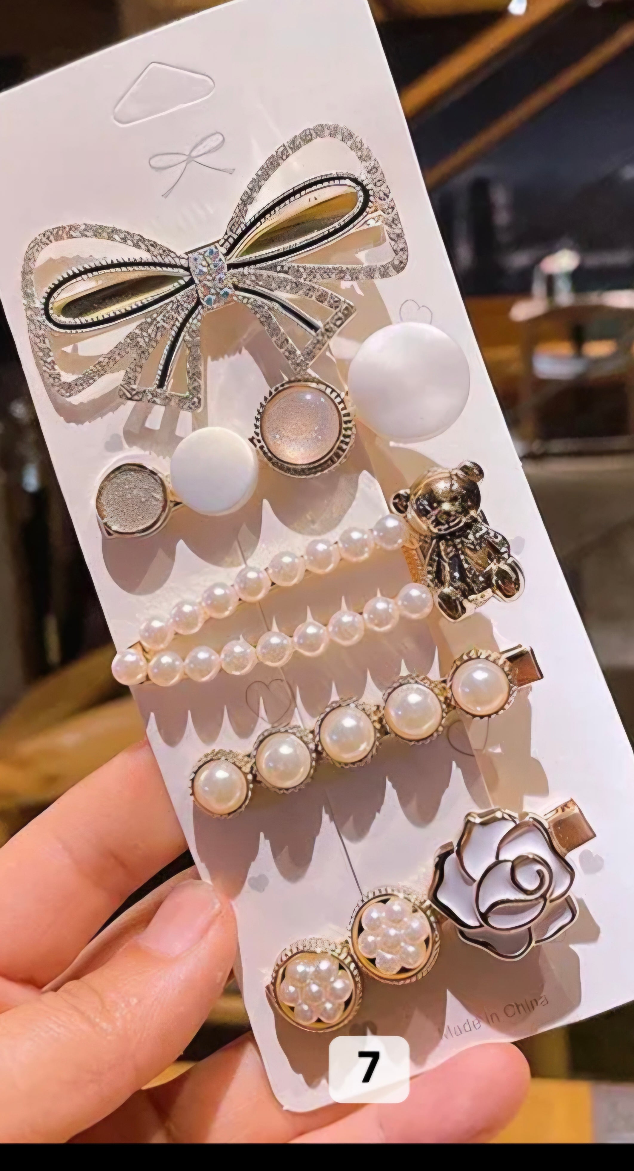 Crystal & Pearl Hair Clip Set – 4–6 Pieces, Rhinestone & Gold-Tone, Gift-Ready